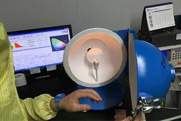 LED color temperature check